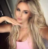 Akdeniz'in Gözde Escort Bayanı ile Ruhunuza Dokunun!