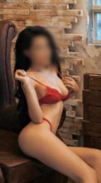 Anamur Escort'dan Size Unutamayacağınız Bir Deneyim Sunmak İsteyen Selena!