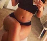 Büyüleyici Erdemli Escort Kızlar: Dolunay'ın Enfes Dünyasına Dalın