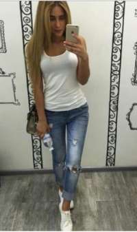 Mersin'den Büyüleyici Ve Baştan Çıkarıcı Escort Bayan