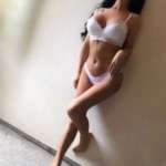 Toroslar'ın Çekici Escort Kızı: Renkli Bir Hikaye